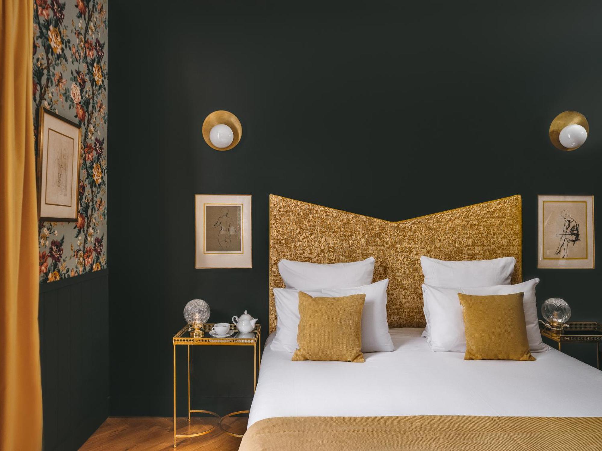 Double Room,1649877243:JPEG